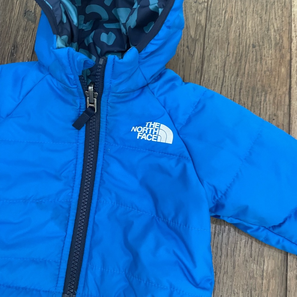 The North Face Reversible coat baby boy 0-3mo - Picture 4 of 7